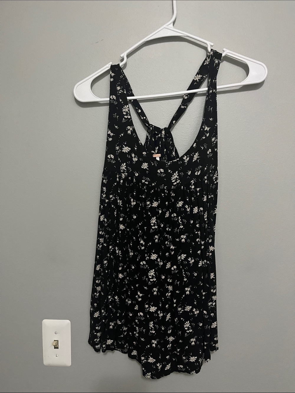 NWT Free People Tie Back Black and White Top